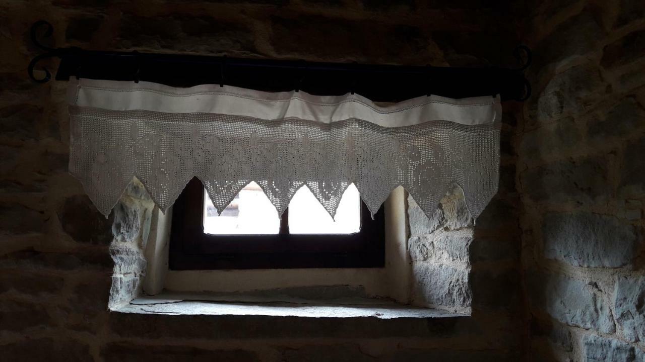 Ca' D'Alfieri Villa Bardi Luaran gambar
